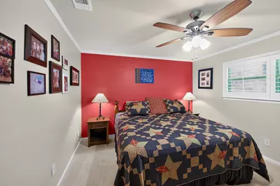 623 S Harbor Court, Granbury, TX 76048 - Photo 15