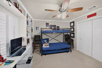 623 S Harbor Court, Granbury, TX 76048 - Photo 23