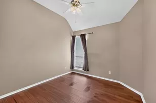 713 Mockingbird Ct, Crowley, TX 76036 - Photo 25