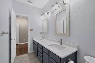 713 Mockingbird Ct, Crowley, TX 76036 - Photo 27