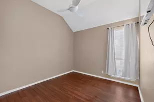 713 Mockingbird Ct, Crowley, TX 76036 - Photo 29