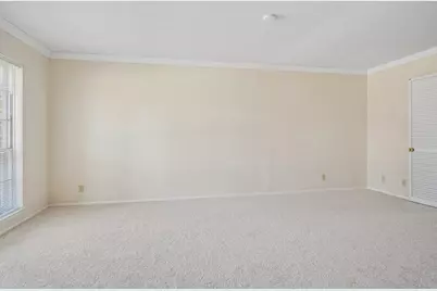 902 N Lindale Lane, Richardson, TX 75080 - Photo 5