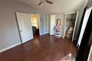 979 W Pecan St, Stephenville, TX 76401 - Photo 5