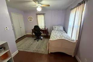 979 W Pecan St, Stephenville, TX 76401 - Photo 11