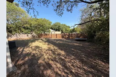 979 W Pecan Street, Stephenville, TX 76401 - Photo 27