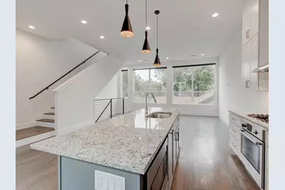 5927 Lindell Avenue #105, Dallas, TX 75206 - Photo 13