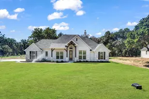 1012 Arbor Vista Dr, Azle, TX 76020 - Photo 1