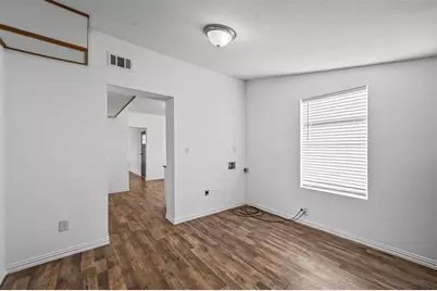 708 W Day Street, Denison, TX 75020 - Photo 13