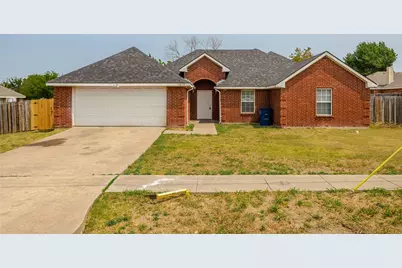 1015 Balkan Drive, Lancaster, TX 75134 - Photo 3