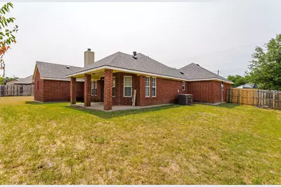 1015 Balkan Drive, Lancaster, TX 75134 - Photo 19