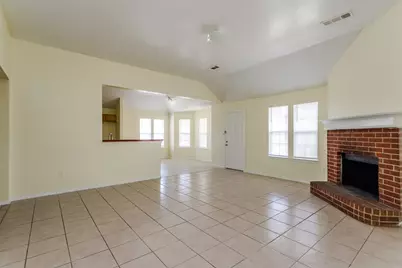1015 Balkan Drive, Lancaster, TX 75134 - Photo 5