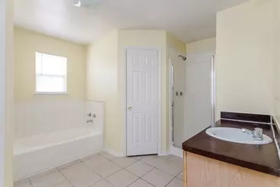 1015 Balkan Drive, Lancaster, TX 75134 - Photo 15