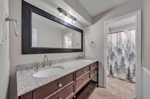 3813 Lynbrook Ln, Arlington, TX 76015 - Photo 11