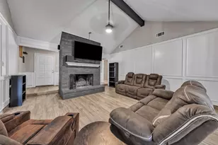 3813 Lynbrook Ln, Arlington, TX 76015 - Photo 3
