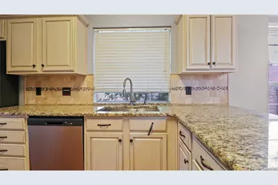 9512 Preston Vineyard Drive, Frisco, TX 75035 - Photo 7