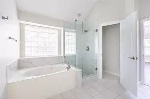 11301 New Orleans Dr, Frisco, TX 75035 - Photo 5