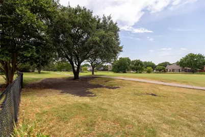 11301 New Orleans Drive, Frisco, TX 75035 - Photo 23
