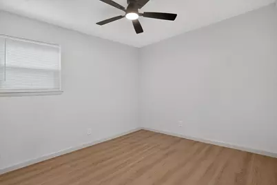 1114 Sproles Drive, Benbrook, TX 76126 - Photo 25