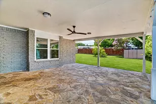 1114 Sproles Dr, Benbrook, TX 76126 - Photo 27