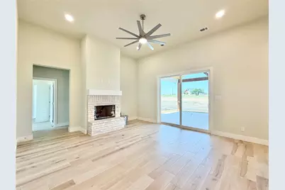 1021 Sabrina Court, Weatherford, TX 76085 - Photo 7