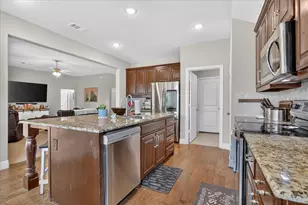 2807 River Ridge Ct, Granbury, TX 76048 - Photo 17