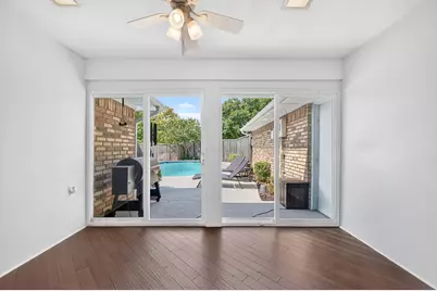 2409 Glen Morris Road, Carrollton, TX 75007 - Photo 31