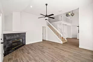 381 Arbor Ln, Euless, TX 76039 - Photo 15