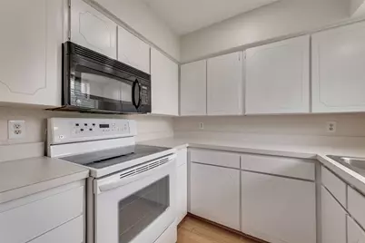 2132 Meandering Drive, Irving, TX 75060 - Photo 7