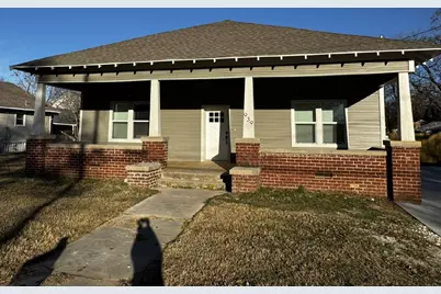 939 W Frey Street, Stephenville, TX 76401 - Photo 1