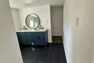 400 S 4th St, Bonham, TX 75418 - Photo 11