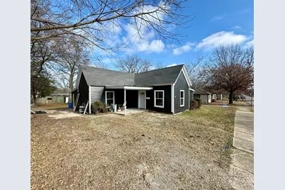 400 S 4th Street, Bonham, TX 75418 - Photo 3