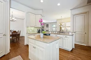 4921 Alcott St, Dallas, TX 75206 - Photo 11