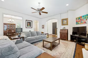 4921 Alcott St, Dallas, TX 75206 - Photo 3