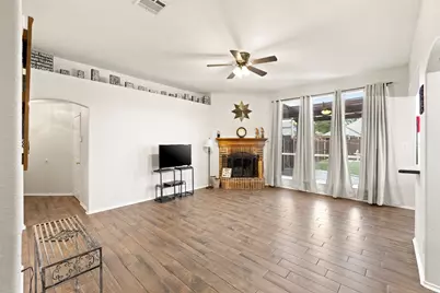 327 Choctaw Trail, Waxahachie, TX 75165 - Photo 9