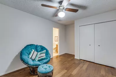 1901 Bluebird Avenue, Fort Worth, TX 76111 - Photo 15