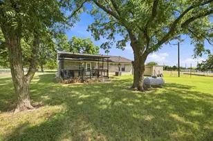 1937 Co Rd 141, Kaufman, TX 75142 - Photo 35