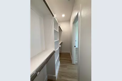 5506 Mesa Circle, Dallas, TX 75235 - Photo 13