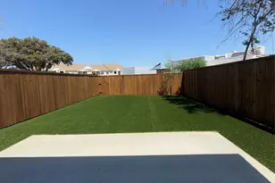 5506 Mesa Cir, Dallas, TX 75235 - Photo 7