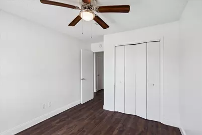 401 S Walnut Creek Drive, Mansfield, TX 76063 - Photo 19