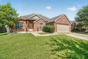 1236 Hickory Bend Ln, Fort Worth, TX 76108 - Photo 3