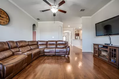 1913 Pavilion Lane, Denton, TX 76210 - Photo 5