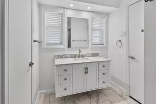 3230 Camelot Dr, Dallas, TX 75229 - Photo 13
