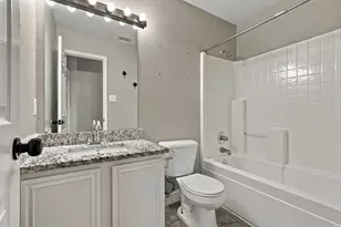 1107 Chancellorsville Pkwy, Grand Prairie, TX 75052 - Photo 25