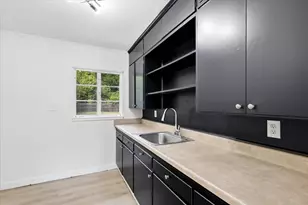 610 Crescent St, Denton, TX 76201 - Photo 7