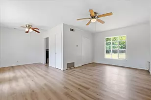 610 Crescent St, Denton, TX 76201 - Photo 3