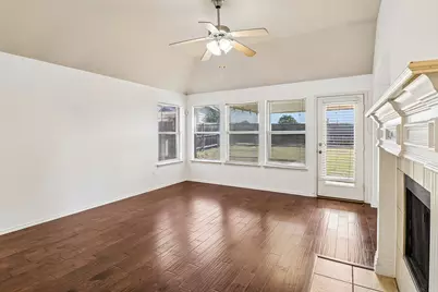 7717 Decoy Drive, Arlington, TX 76002 - Photo 3