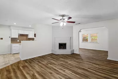 5001 Darrow Lane, Arlington, TX 76017 - Photo 3
