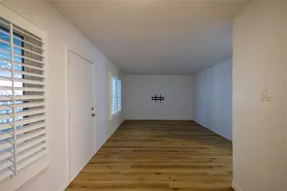 4206 Newton Avenue #112, Dallas, TX 75219 - Photo 19