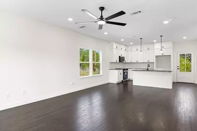 5660 Lone Star Circle, Granbury, TX 76048 - Photo 5