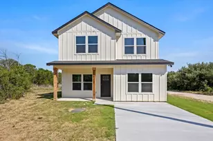 5660 Lone Star Cir, Granbury, TX 76048 - Photo 3